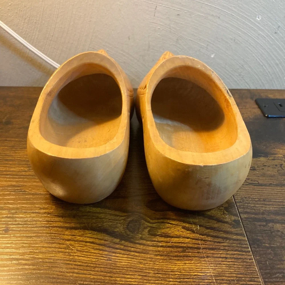 Vintage Hand Carved Dutch Wooden Clogs Klompen Sz 20 Wood Folk Art Unpainted